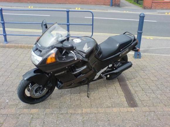 CBR 1000FN