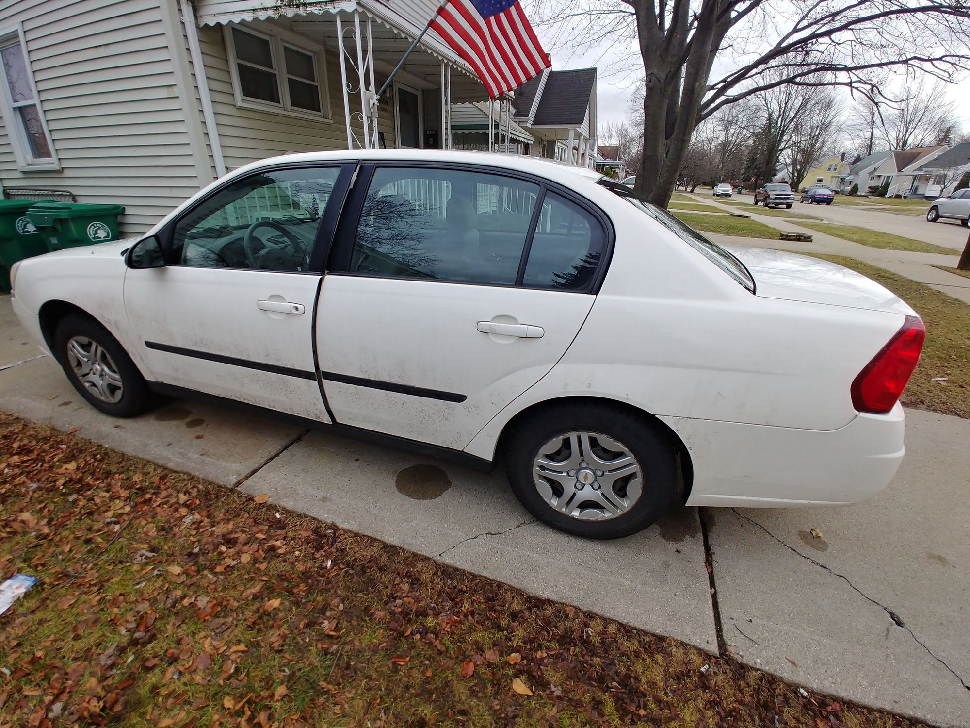 Please Help...2005 Malibu (new body style) Door Locks, trunk and alarm
