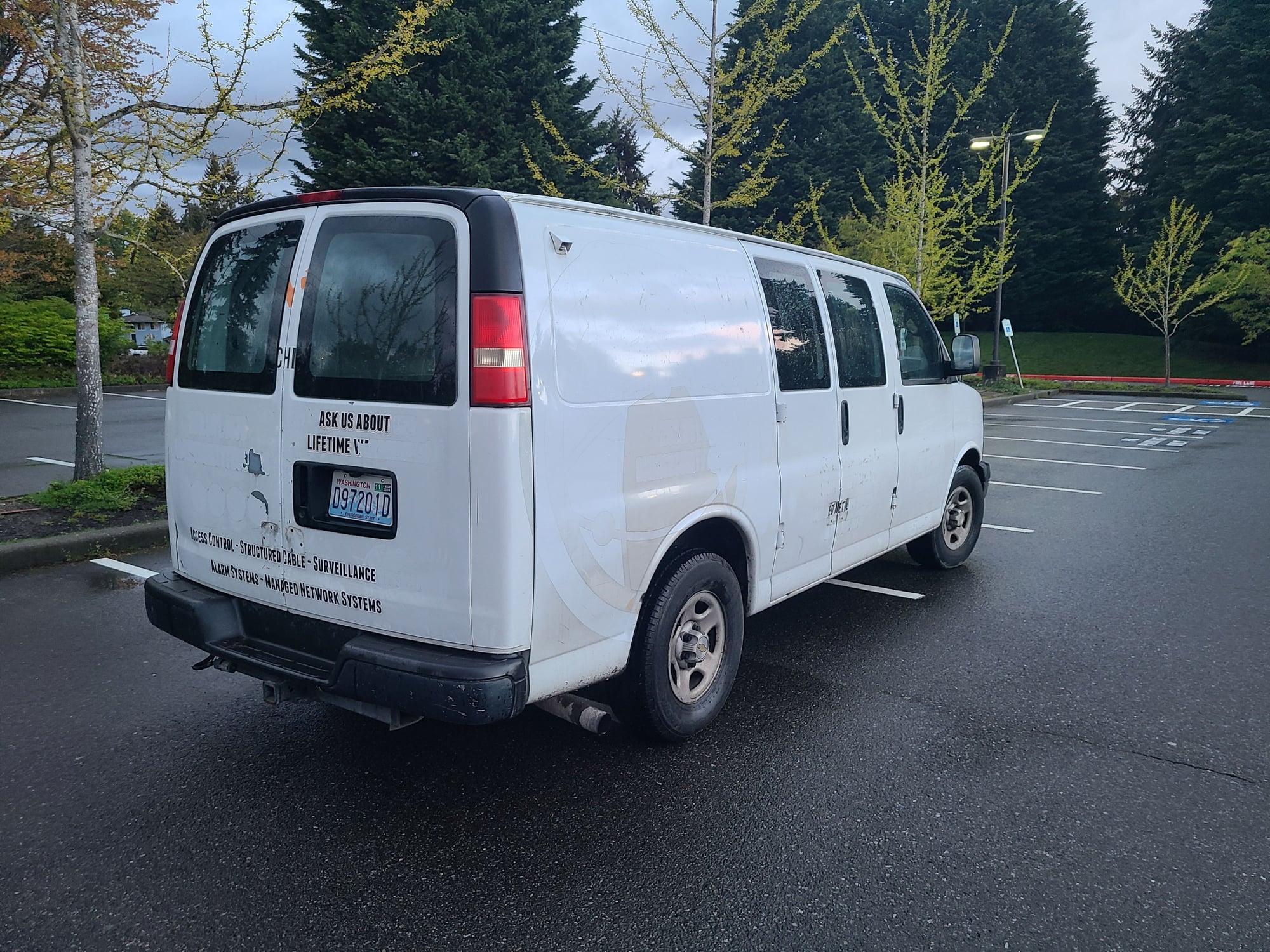 2005 Chevrolet Express 1500 - 2005 Chevrolet Express 1500 AWD Cargo - Used - VIN 1GCFH15T151179307 - 236,200 Miles - 8 cyl - AWD - Automatic - Van - White - Bellevue, WA 98008, United States