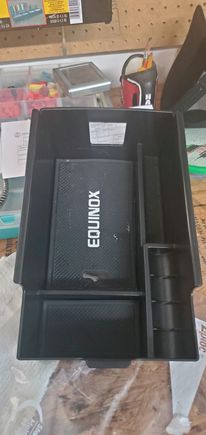 Center console tray