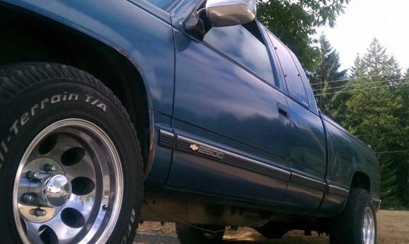 16x10 Mickey Thompson CustomII with BFG 285's