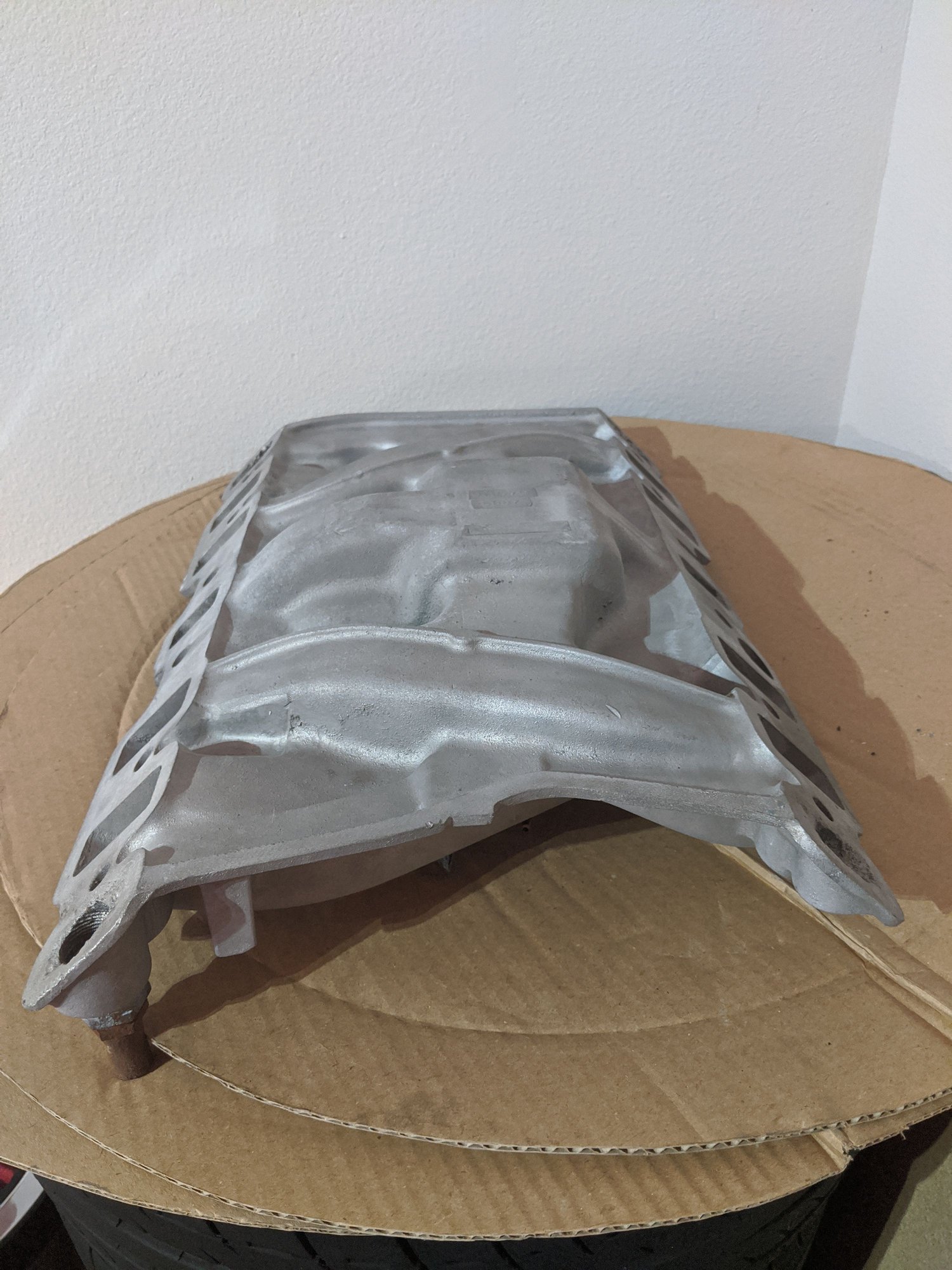 71 72 OEM W30 Intake Manifold