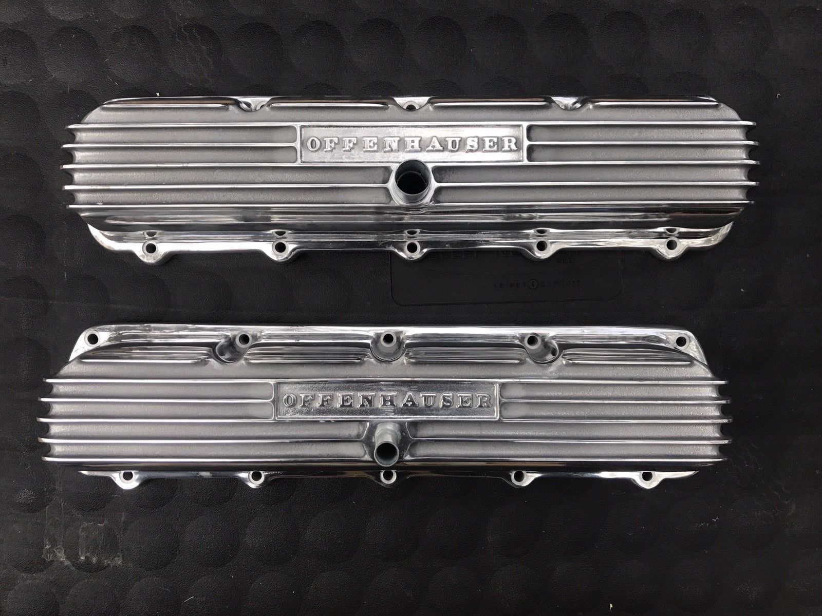 New Offenhauser 5595 polished cast aluminum valve covers for Oldsmobile