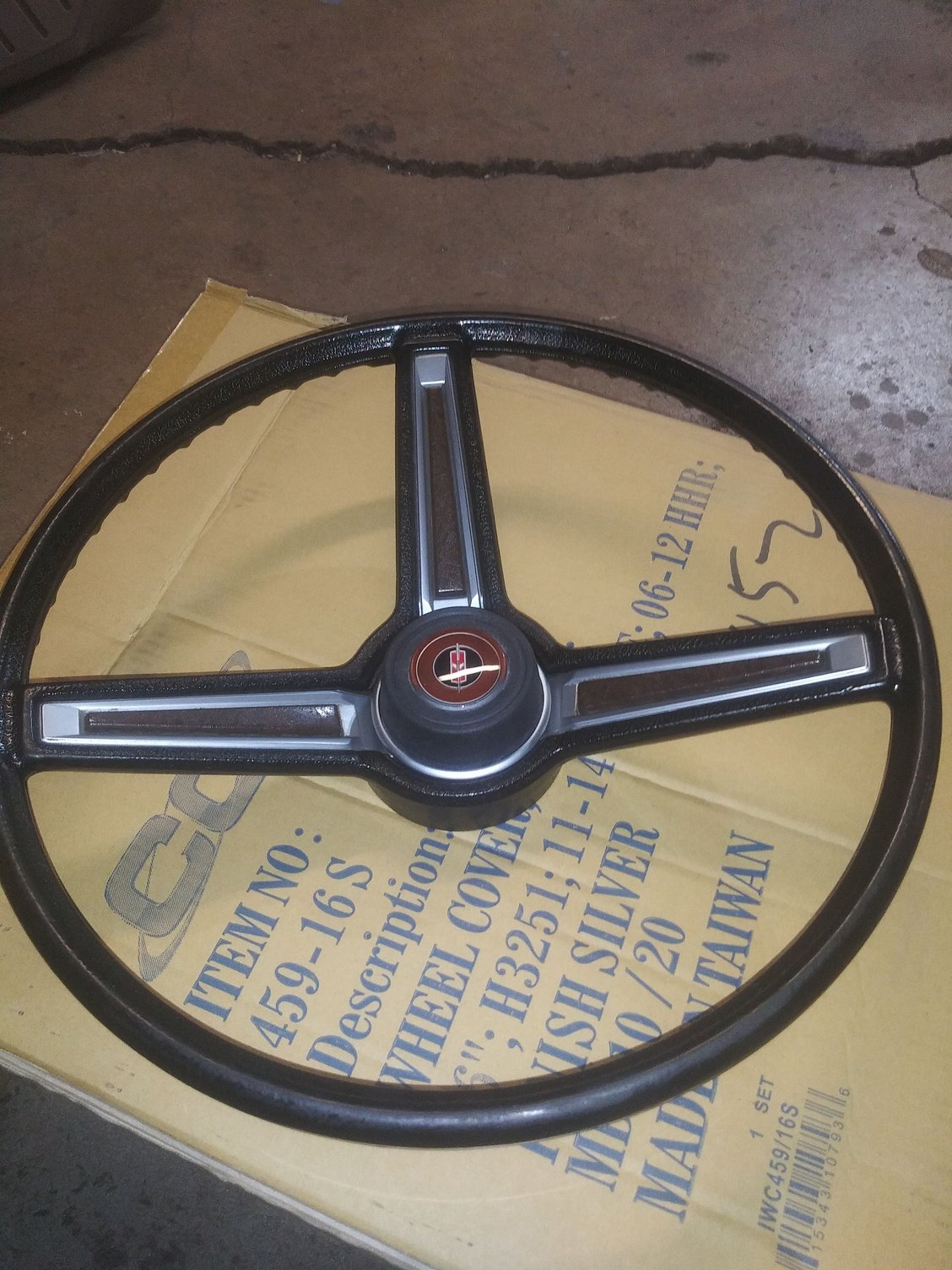 1969 N34 Steering Wheel BLACK - ClassicOldsmobile.com