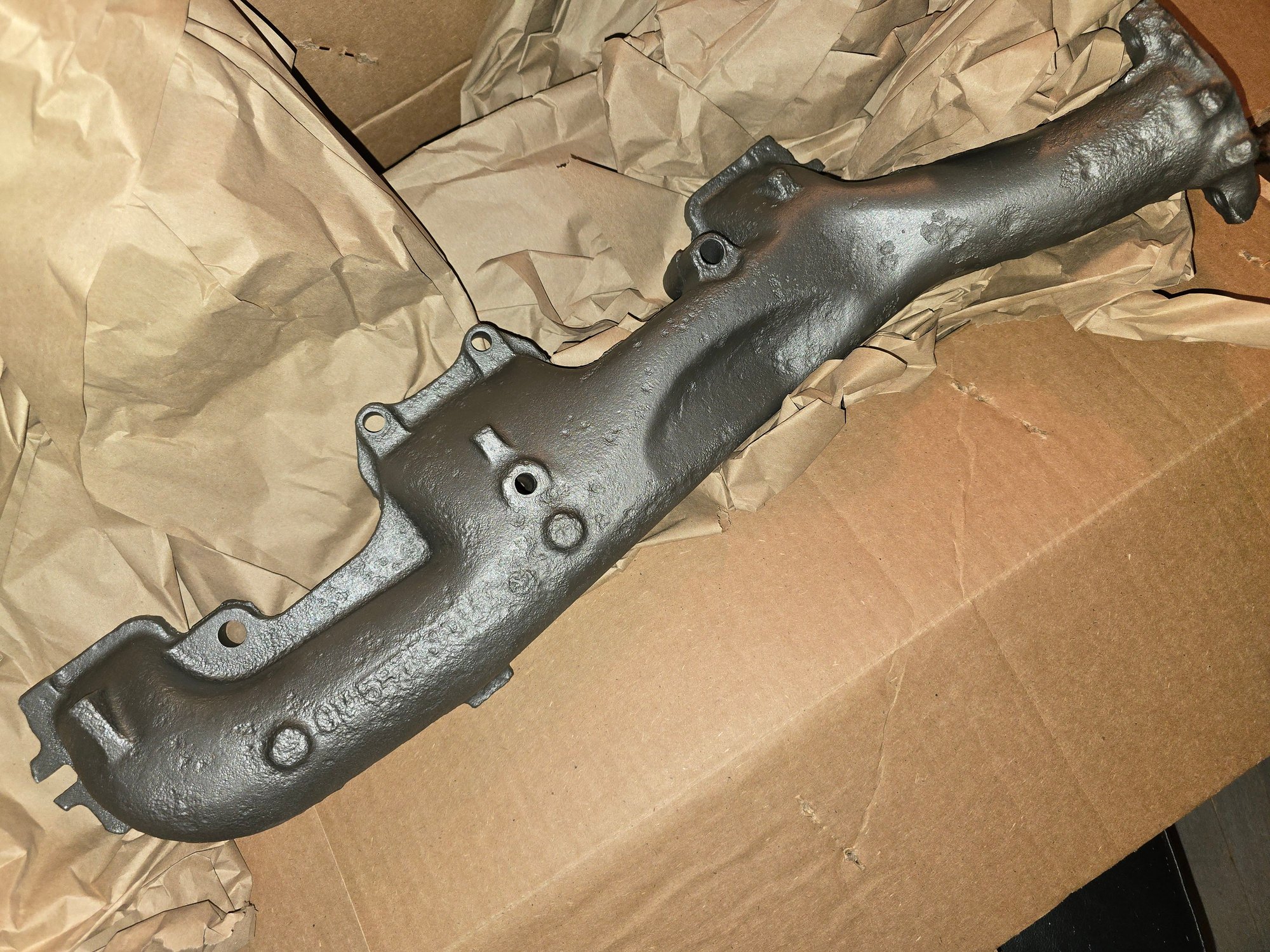 This thing looks pretty good for a 60 year old exhaust manifold, I think