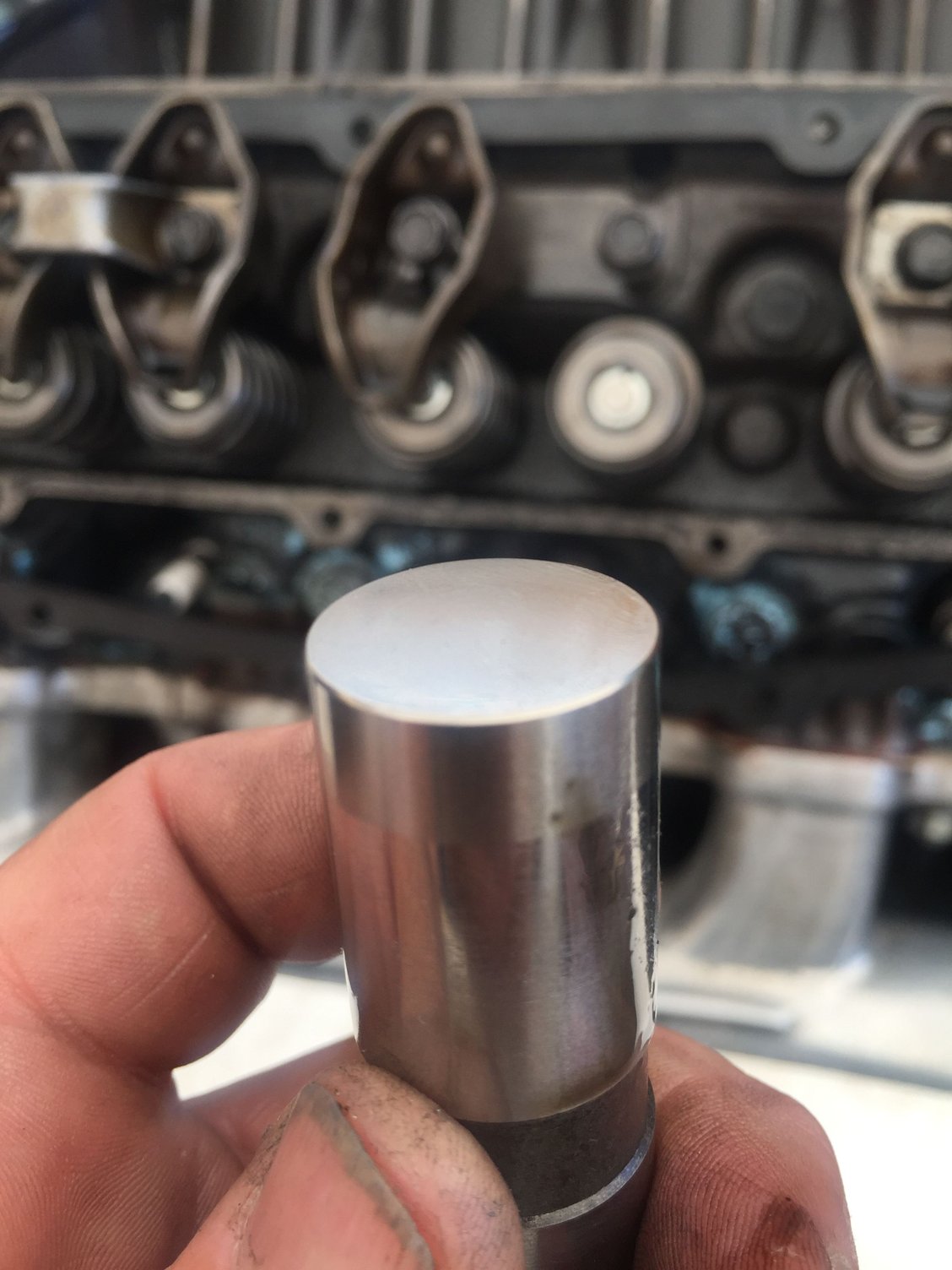 455 loose rocker arm, with lots of sloppy lash.