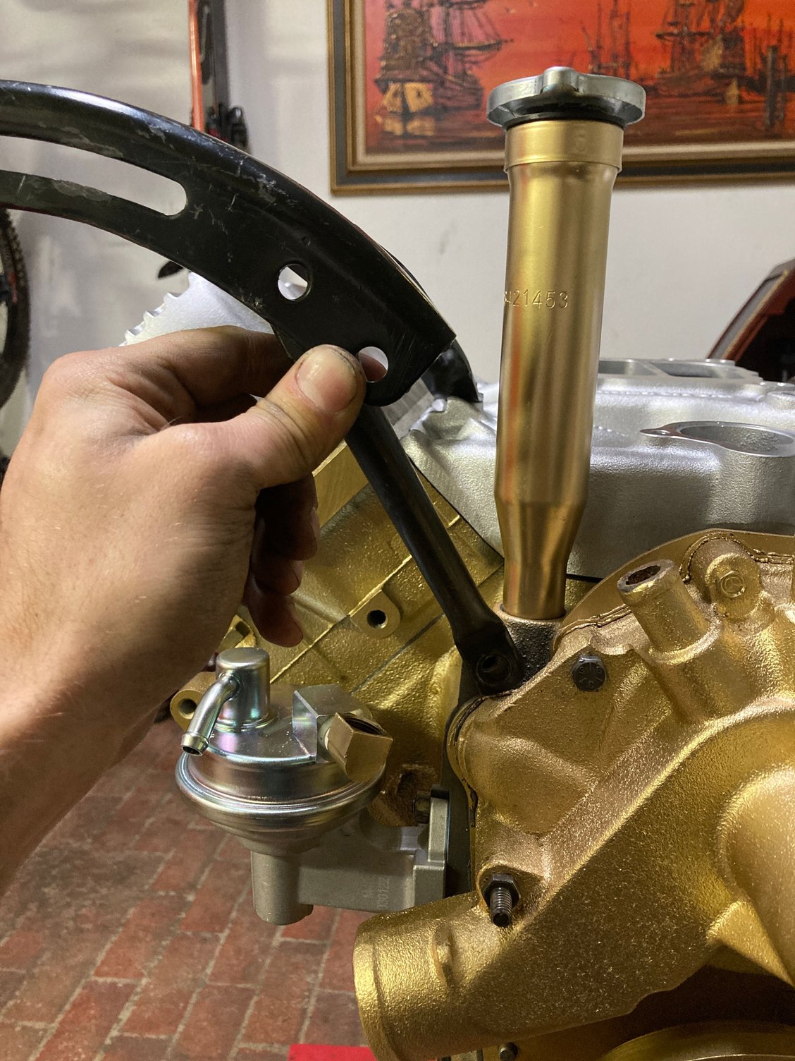 Is this the correct mounting location for the passenger side alternator bracket? 