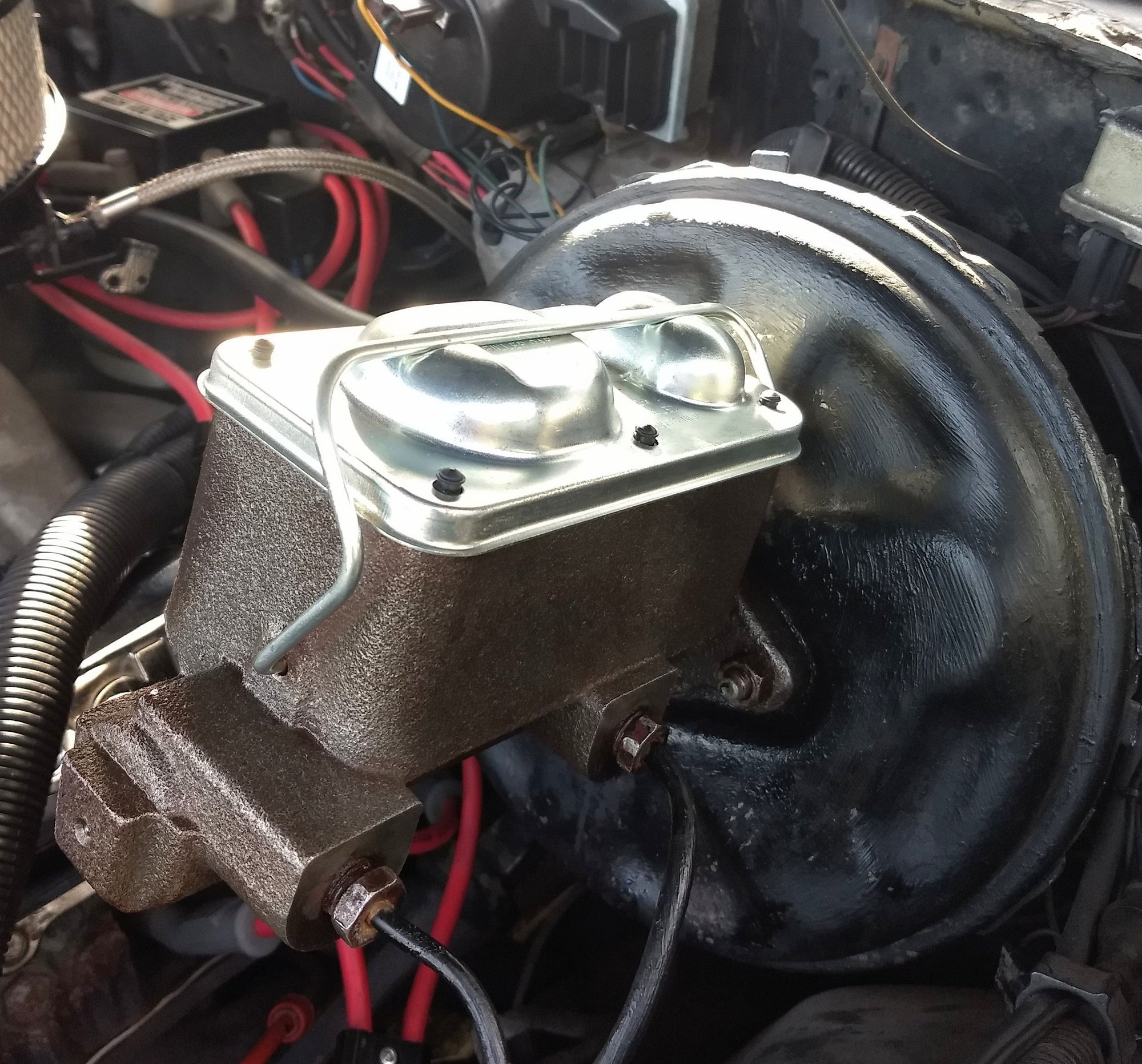 Master Cylinder cast iron appearance