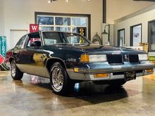 Chip's 1988 Cutlass Supreme Classic