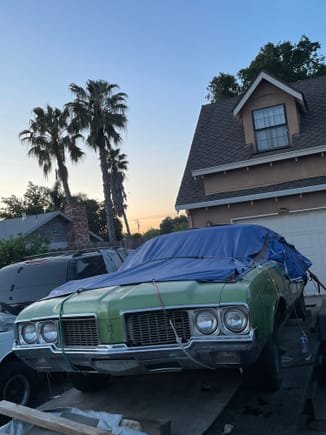 Thinking of picking up this holiday coupe as a second project. It’s floor shift w-30 what do you all think it’s worth or a good asking price. Owner wants 15K. 