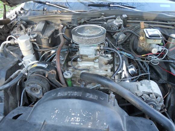 theres the motor i goda do away with the ac it worked when the swap was done but it all leaked out now