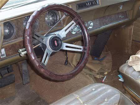 1970 oldsmobile cutlass supreme inside