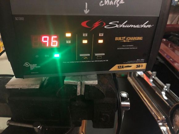 Works with lead/acid & AGM batteries. Shows the charge level. Won't charge unless it's hooked up correctly. 