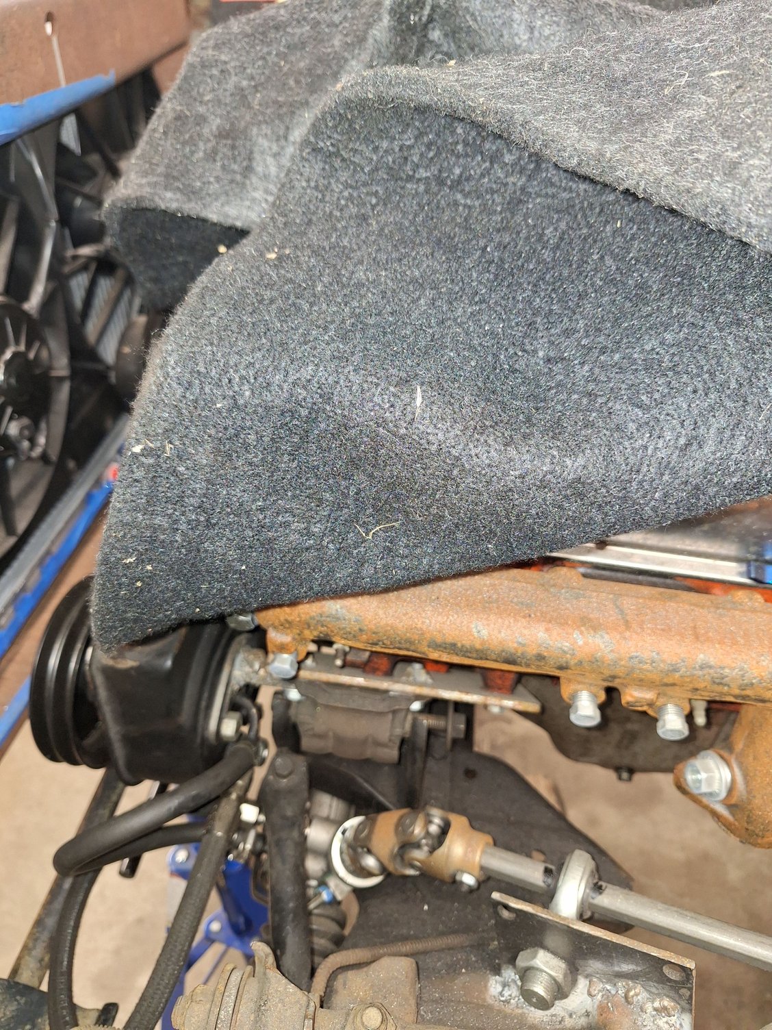 Drivers side mount.