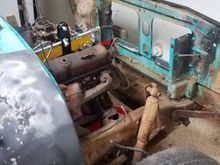 The radiator support is almost perfect, no stripped bolts or dents. Its dirty, but nice and original. 