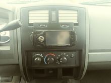 Not a great pic, but plasti dip radio bezel