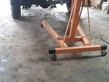 Engine crane coming in handy for something it wasn't intended for yet again!