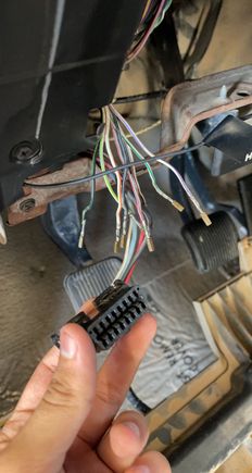 I’ve been trying to figure out this problem for days can anyone help me out. 2004.5 dodge 3500 6 speed 