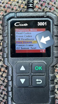 Yes i do, I think it is the mode ‘data stream’  it lets me see the 02 sensors,vss,map, ect…