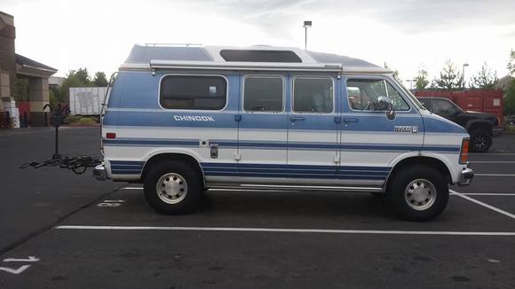 1989 Dodge RamVan B250 2.5 in suspension lift and 31 in AT tires.