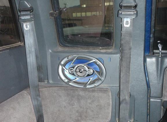 Rear Speakers 6x9