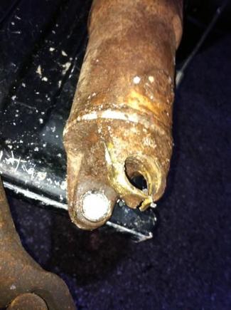 Broke the driveshaft yoke