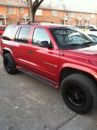 my durango
4x4, 5.9L
Pyle sound/dvd system
20" Level 8 rims