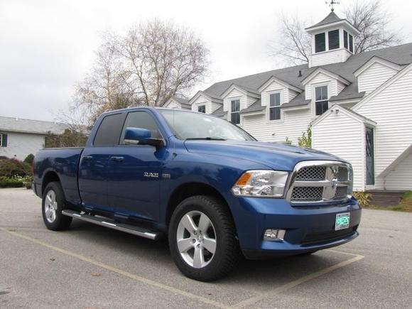The 'ol '09 still looks pretty good. Still gets lots of Looks on the road.