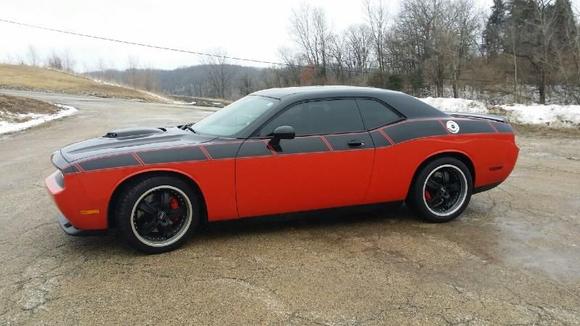09 DODGE CHALLENGER SRT8