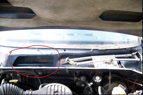 How i accessed the resistor...note not my Durango it was from the web on a Durango with a 5.9L