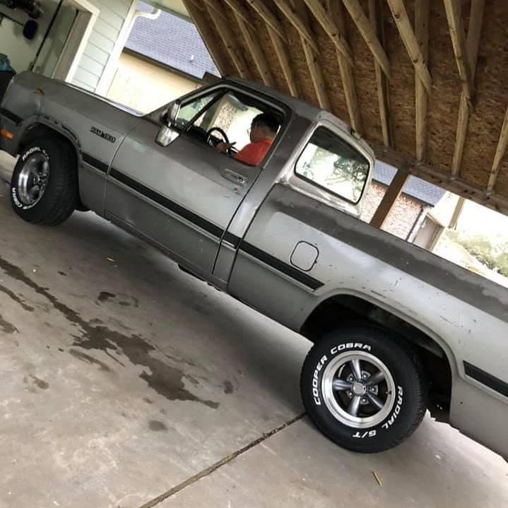 1993 D150 Magnum V6 