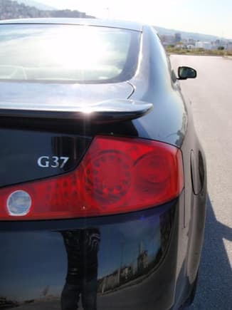 G37