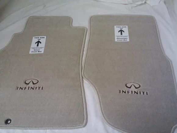 aftermarket floormats, for willow/beige color interior