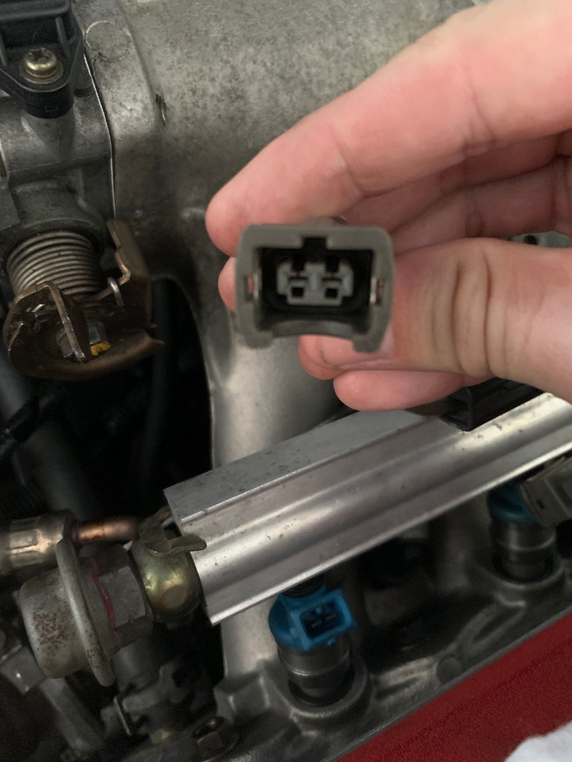 Injector clip types. ODB1, ODB2, DSM 450 HondaTech Honda Forum