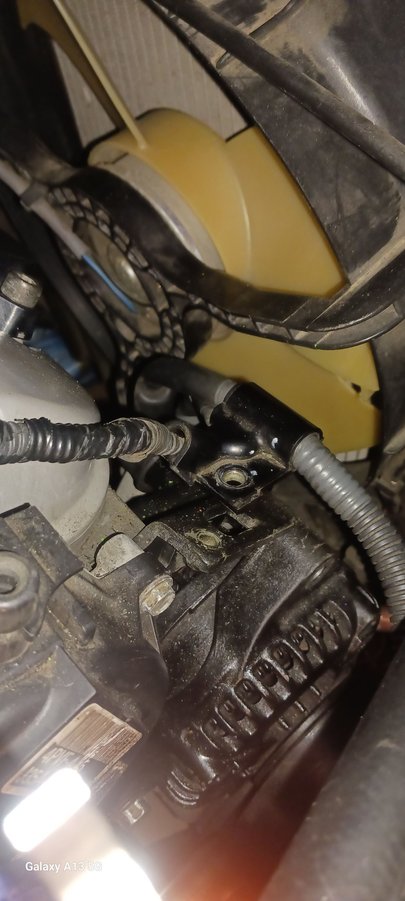 Front showing hole for 12mm