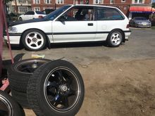 Testing figments after the roll. 3 of my wheels are in this picture. I got a couple more sets in the back lol.