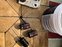 Old (brown) capacitors out, 1 new capacitor soldered in