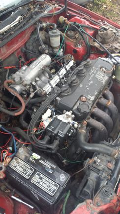 Took this when I first started the sedan after the mpfi swap hence wires not loomed