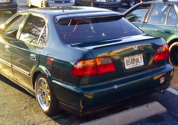 How it used to look a little bit after i got it, had replica recaros which i regret selling. 😥 i got em for 60 bucks anyways the pair. Idk what seats to go with yet. I saw some recaros with confetti looking like sir colors but idk. 