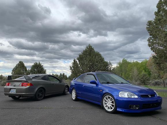 My type s and blue car struttin 