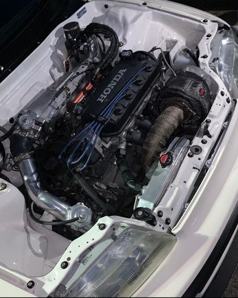 Another shot from this past weekend. Engine bay still cleans up well. 