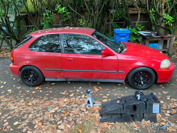 I have a lot more fun driving this than I thought I would. I'm thinking about putting the LS swap in this instead of my EG. 