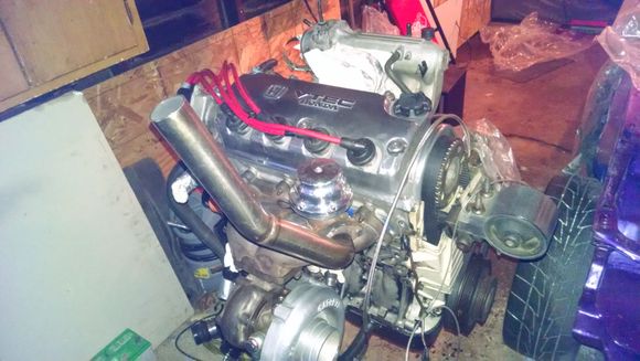Polished valve cover