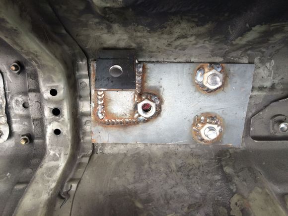 Sandwich plate with tab welded on
