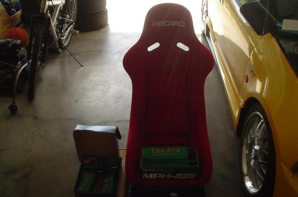 Takata, Recaro set up