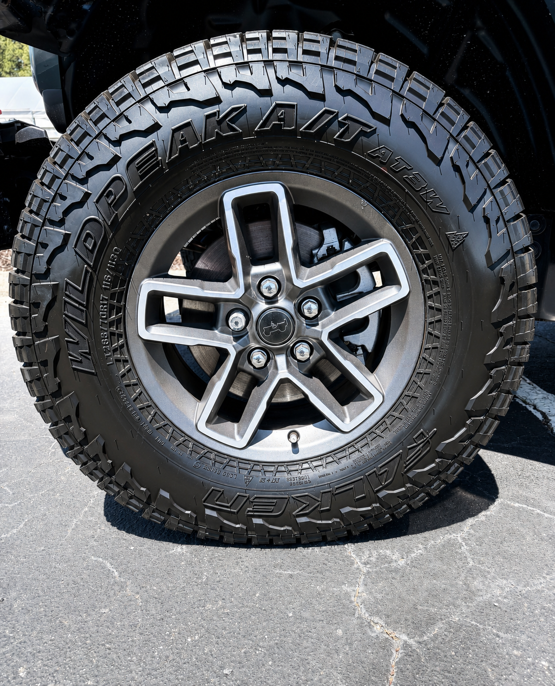 Wheels and Tires/Axles - 2026 Jeep Gladiator Mojave X LT285/70R17/C tires and OEM factory wheels - New - 2020 to 2026 Jeep Gladiator - Duluth, GA 30096, United States