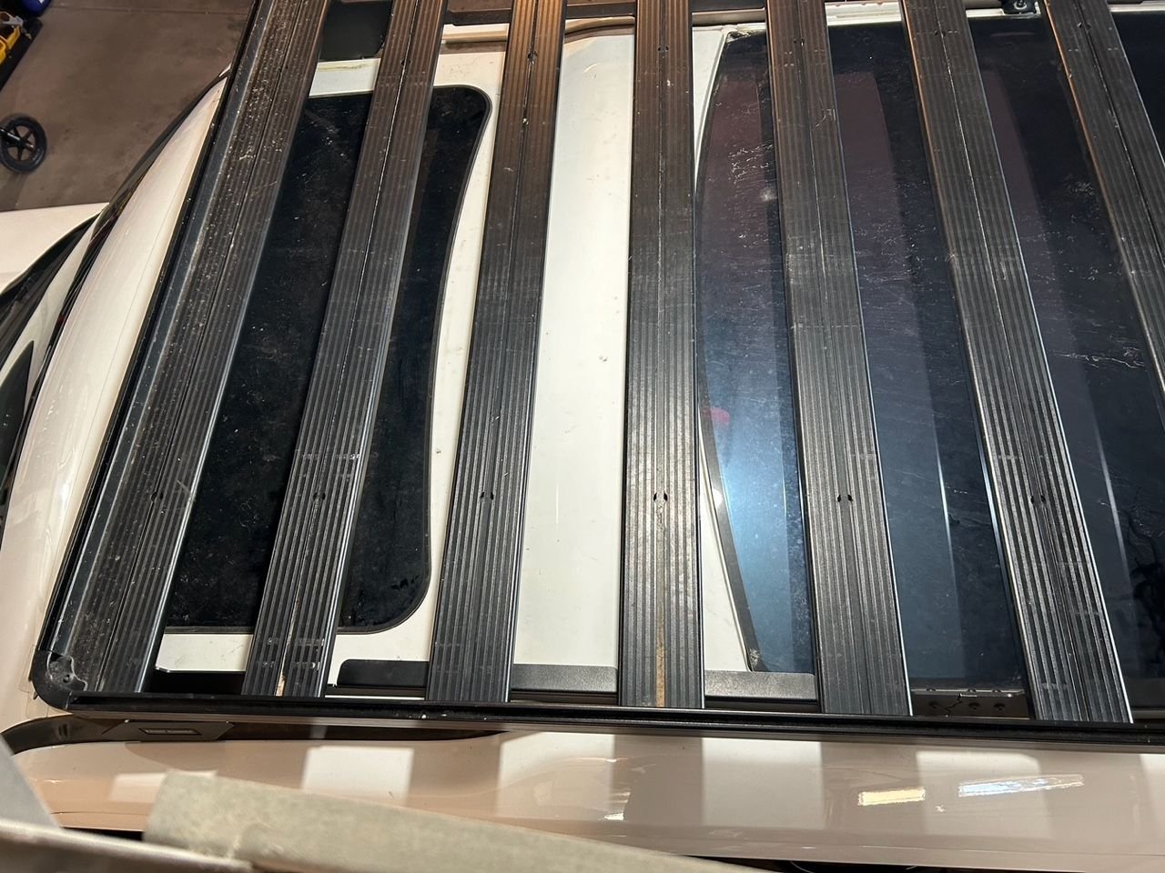 Accessories - Land Rover LR3 or LR4 Front Runner Slimline II Roof Rack - Used - 2005 to 2009 Land Rover LR3 - 2010 to 2016 Land Rover LR4 - Salt Lake City, UT 84109, United States