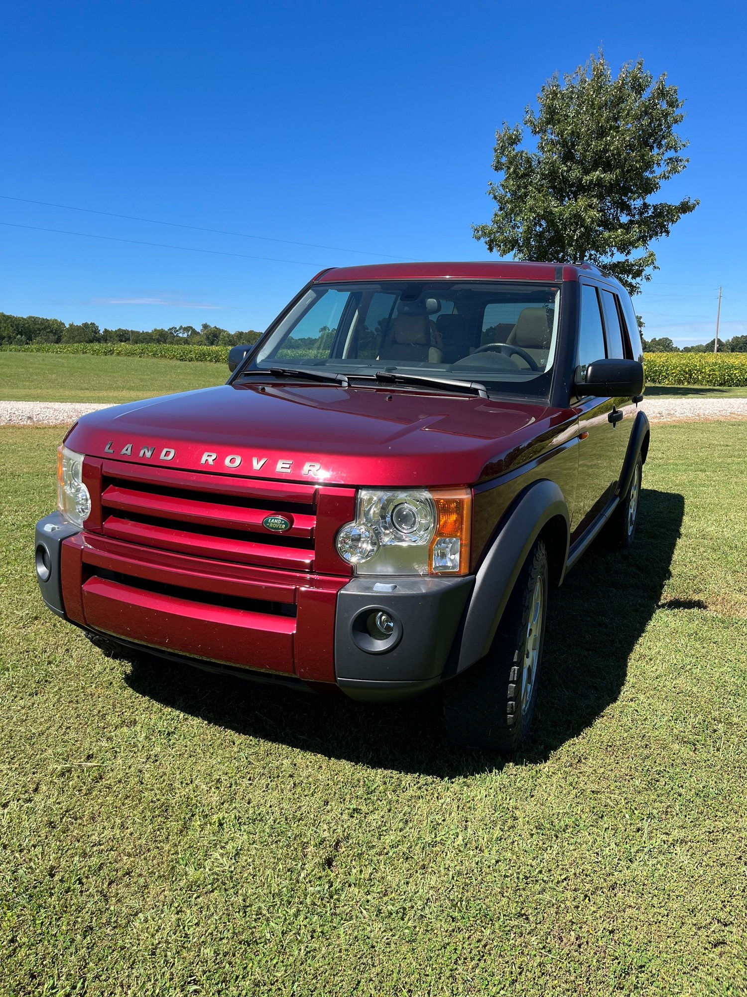 2005 Land Rover LR3 - Lr3 for sale - Used - VIN SALAA25415A315568 - 144,340 Miles - 8 cyl - 4WD - Automatic - SUV - Red - Dresden, TN 38225, United States