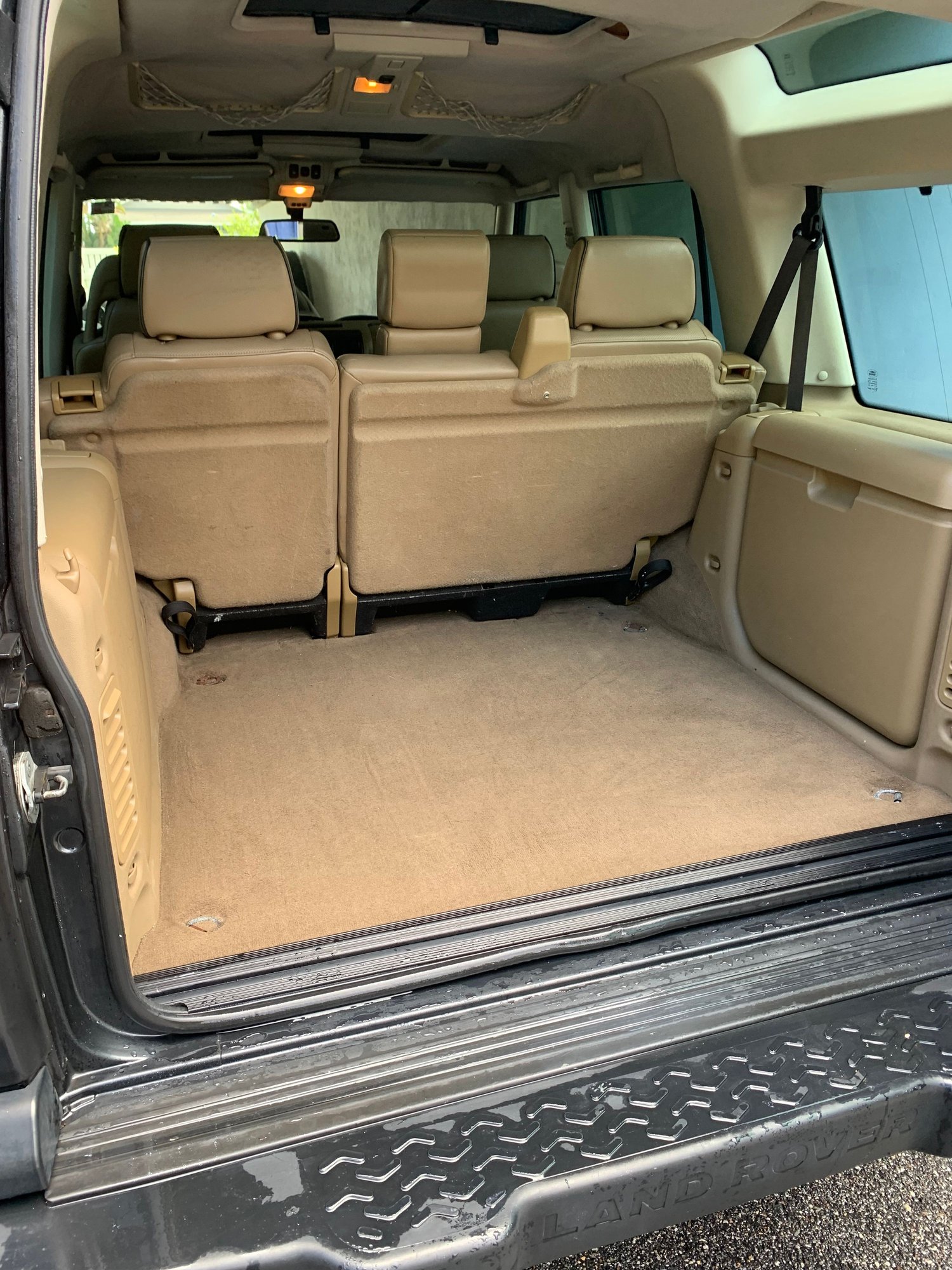 2000 Land Rover Discovery - 2000 Discovery II - Used - VIN SALTY1240YA27379 - 166,327 Miles - 8 cyl - AWD - Automatic - SUV - Gray - St Augustine, FL 32084, United States