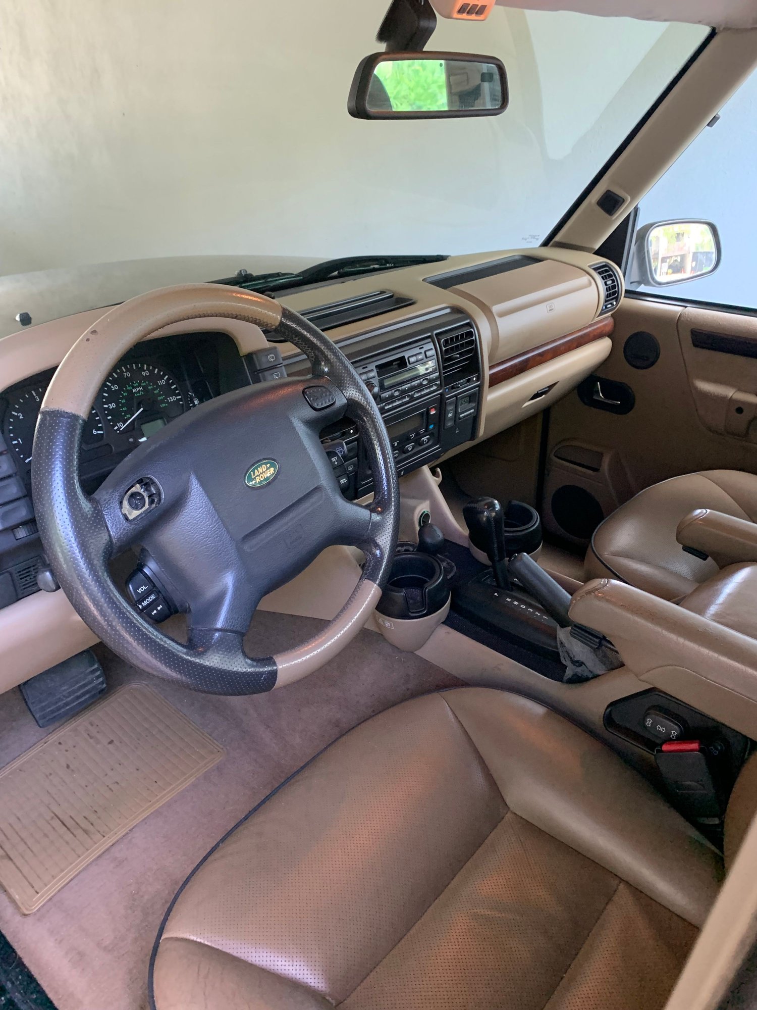 2000 Land Rover Discovery - 2000 Land Rover Discovery II - Used - VIN SALTY1240YAX73790 - 168,332 Miles - 8 cyl - AWD - Automatic - SUV - Gray - Bristol, TN 37620, United States